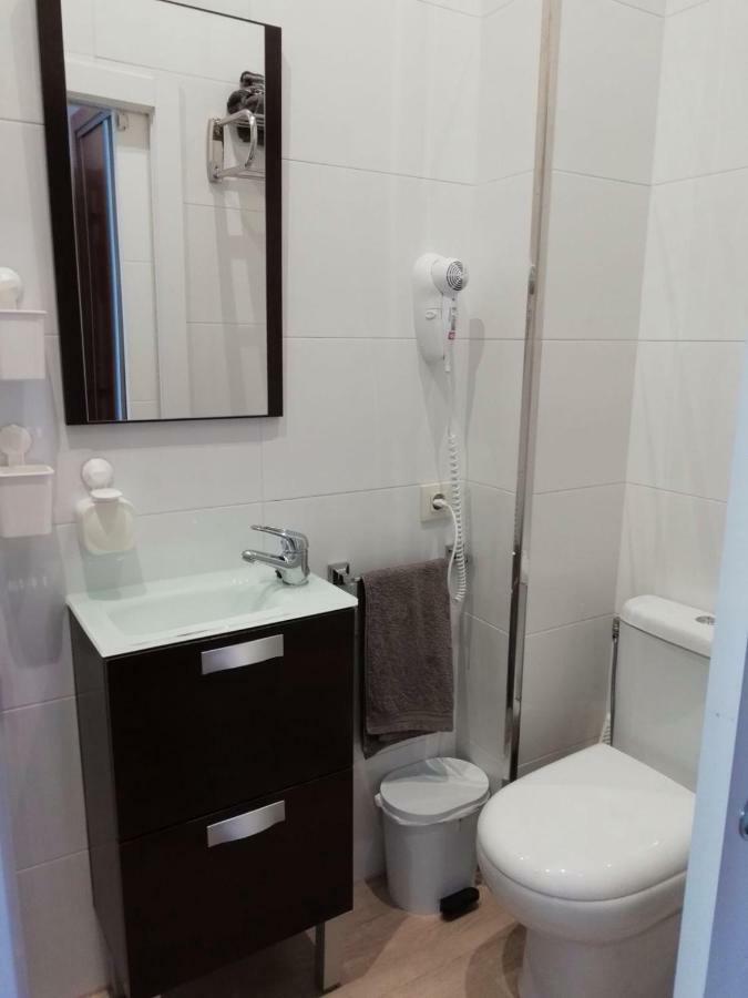 Hospedaje Lopez A Coruna Luaran gambar